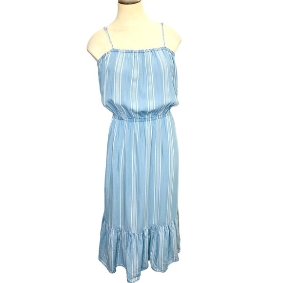 BB Dakota Midi Dress L Chambray Blue White Stripes Tencel Prairie Ruffle Hem - Picture 1 of 11